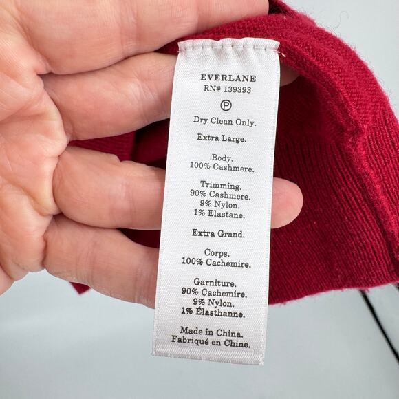 Everlane Red 100% Cashmere V-Neck Sweater XL Classic Holiday Wardrobe Staple - Picture 4 of 5
